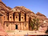 Petra - chrm Deir