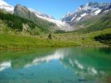 vcarsko - alpsk jezero Ltschental